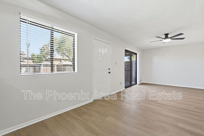 Photo - 286 W Palomino Dr Unit 21
