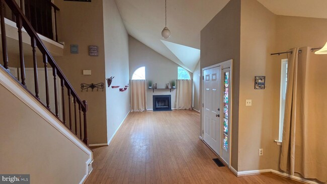 Photo - 10 Wesley Ln