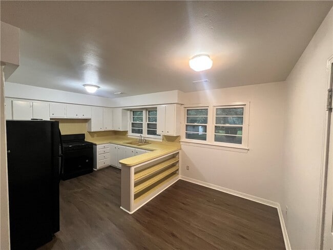 Photo - 2124 W Wedington Dr