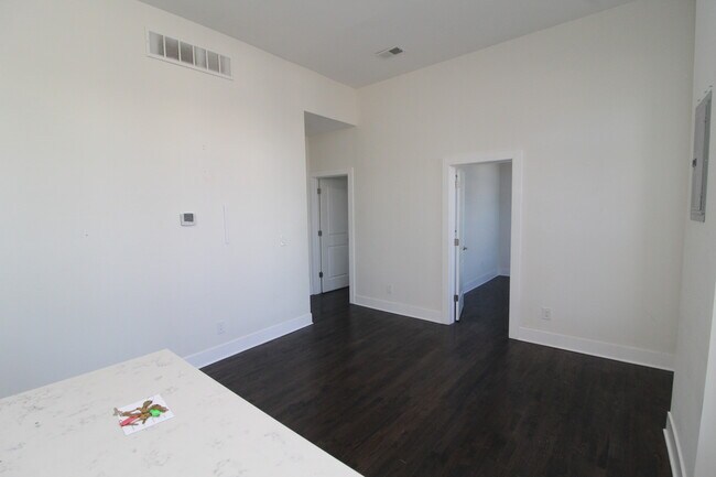 Photo - 2362 N Clybourn Ave Unit 2R