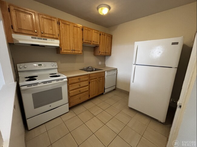 Photo - 71 Gardner St
