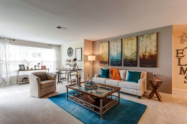 Photo - The Elms at Centreville Apartamentos