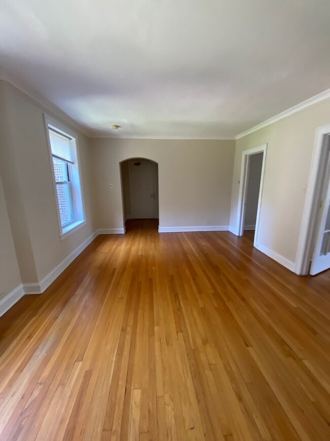 Photo - 909 Elmwood Ave Unit 02