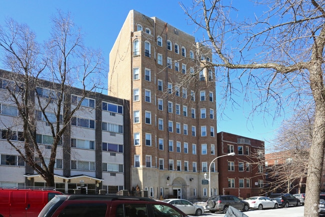 Building Photo - The Kenmore on Edgewater