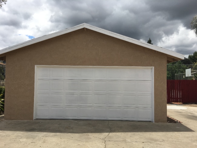 Photo - 606 W 4th Ave