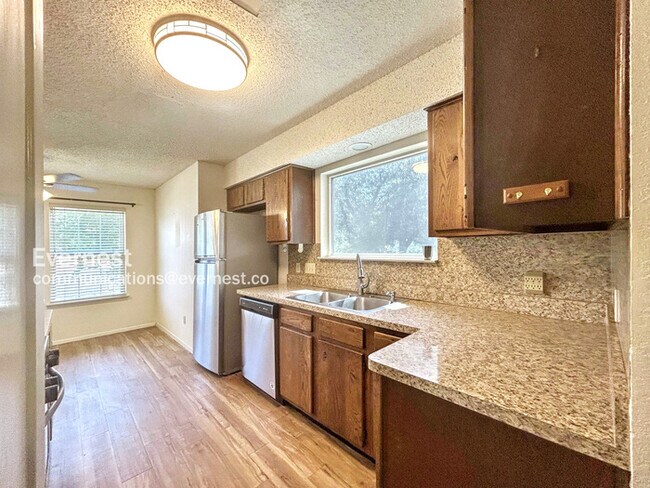 Photo - 8309 Wexford Dr