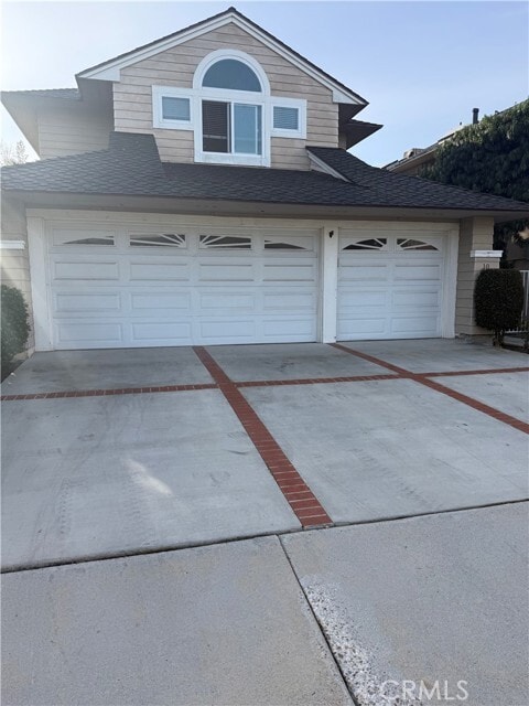 Building Photo - 10 Red Rock Ln