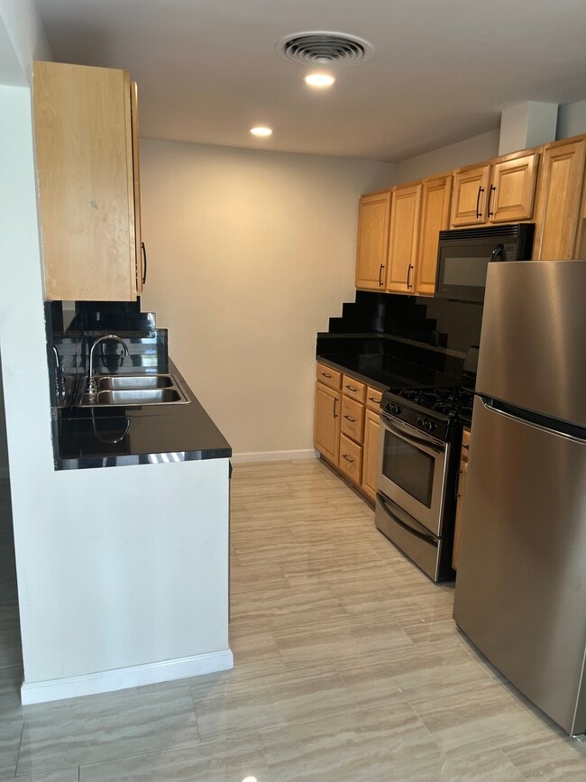 Photo - Soledad Apartments