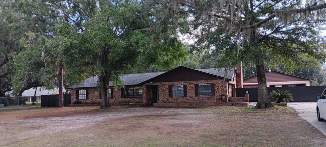 Main house - 3071 Simpson Rd Rental