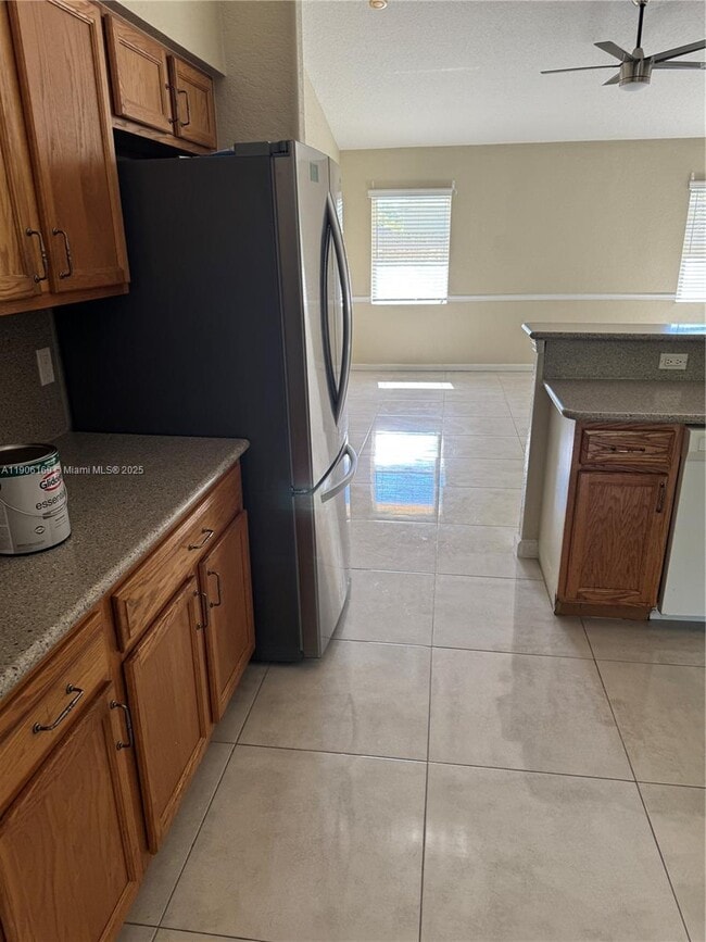 Photo - 726 SW McCracken Ave