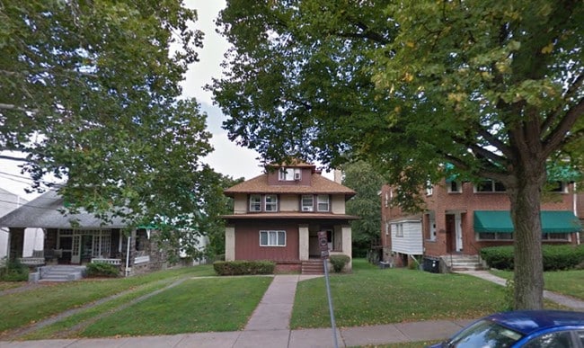 2419 Beechwood, apartamento 2419B - 2419 Beechwood Blvd
