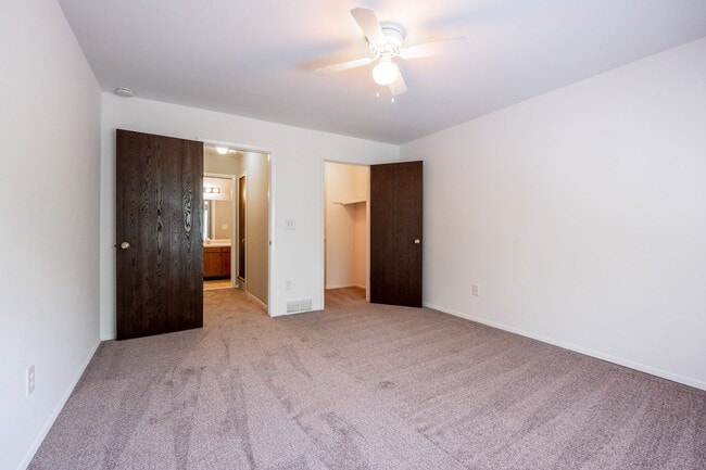 Maplecrest Apartments