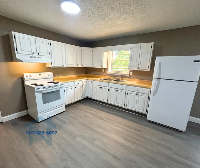 Photo - 601 Thomas St