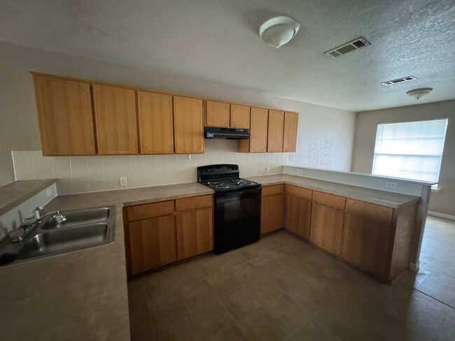 Photo - 303 S 42nd St Unit # D