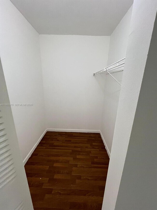 Photo - 4354 NW 9th Ave Unit 13-2D