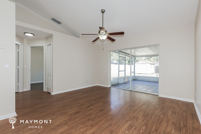 Photo - 214 Chardonnay Pl