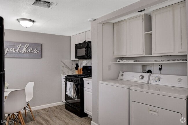 Building Photo - 4619 Garden Pl Rental
