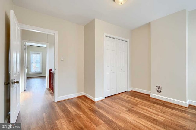 Photo - 22 Parkin St