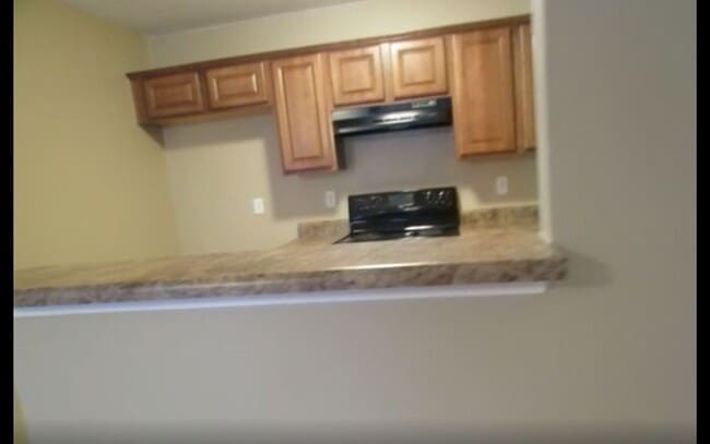 Great 2 bed/1 bath South OKC Duplex