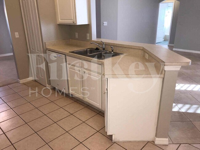 Photo - 1550 Golfside Village Blvd