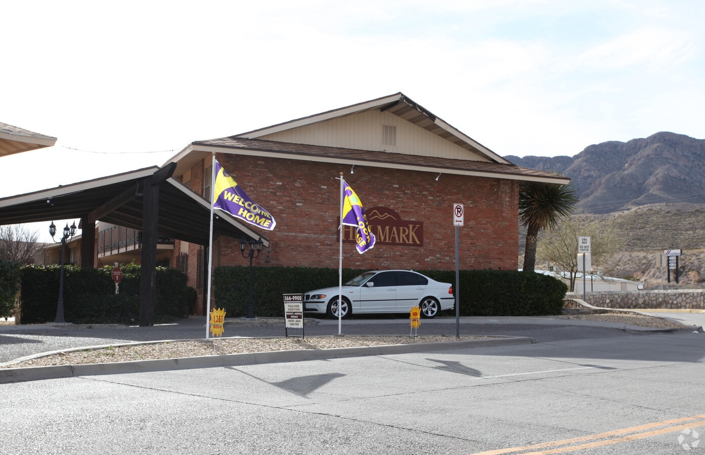 Hillmark Apartments - Hillmark Apartments