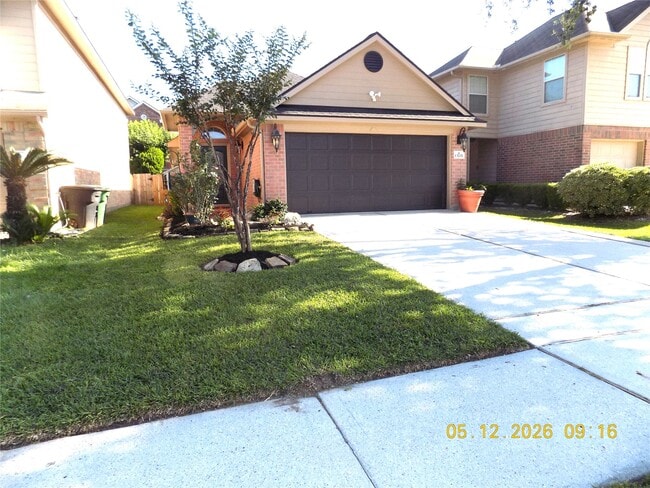 Photo - 13715 Rural Oak St