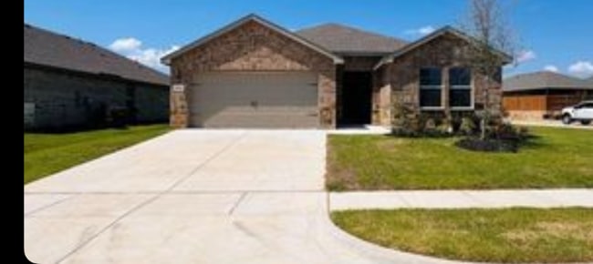 Photo - 513 Marsh St