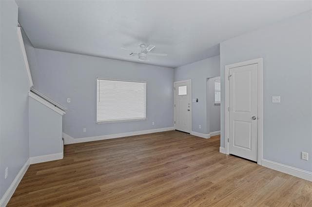 Photo - 990 S 6th Ave