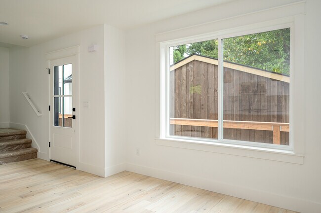 Photo - 4103 SE Olsen St