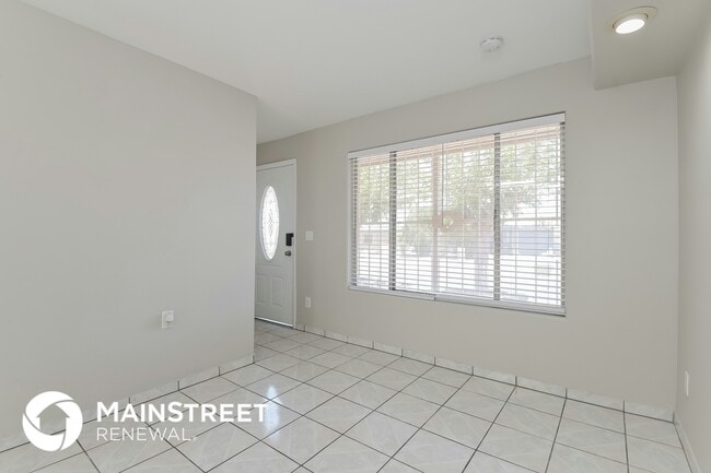 Photo - 2106 E Holladay St