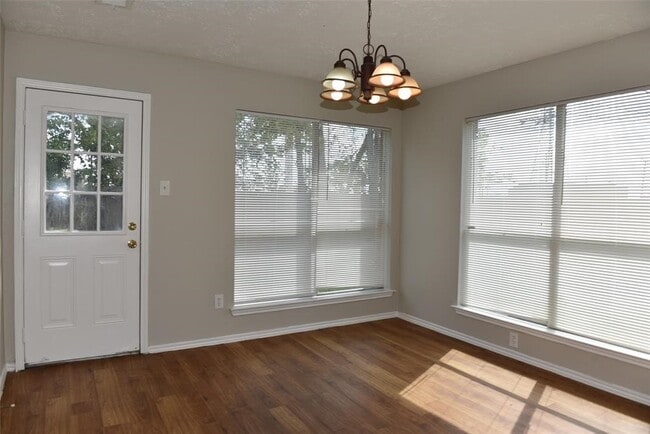 Photo - 12303 Glenmeadow Dr