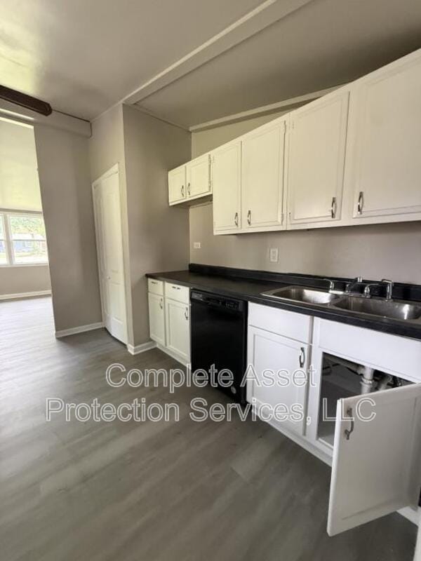Photo - 430 Woodlawn Ave