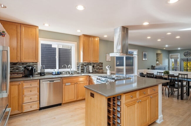 Photo - 4224 Francis Ave N Unidad ID1036017P