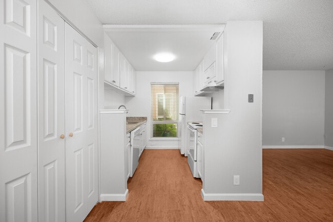 Walnut Wood Apartments
