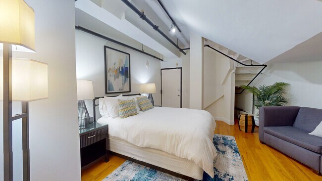 Photo - Back Bay 2 bed available 9/27/24