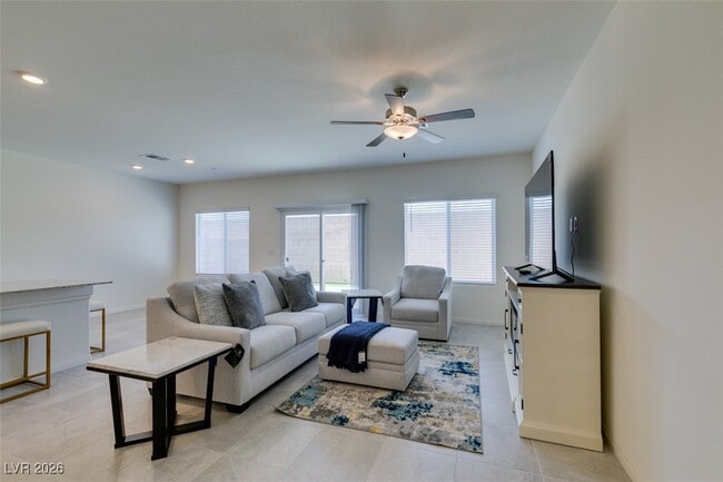 Photo - 7107 Alabaster Peak St