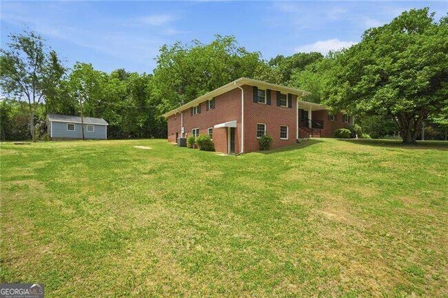 Photo - 128 McNeal Rd
