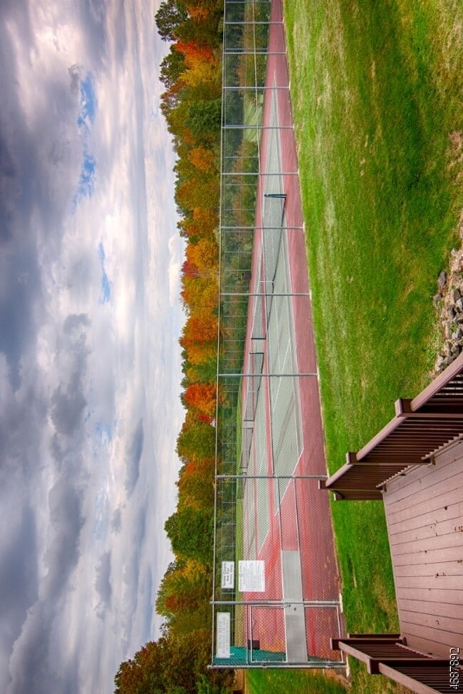 Photo - 65 Jamestown Rd