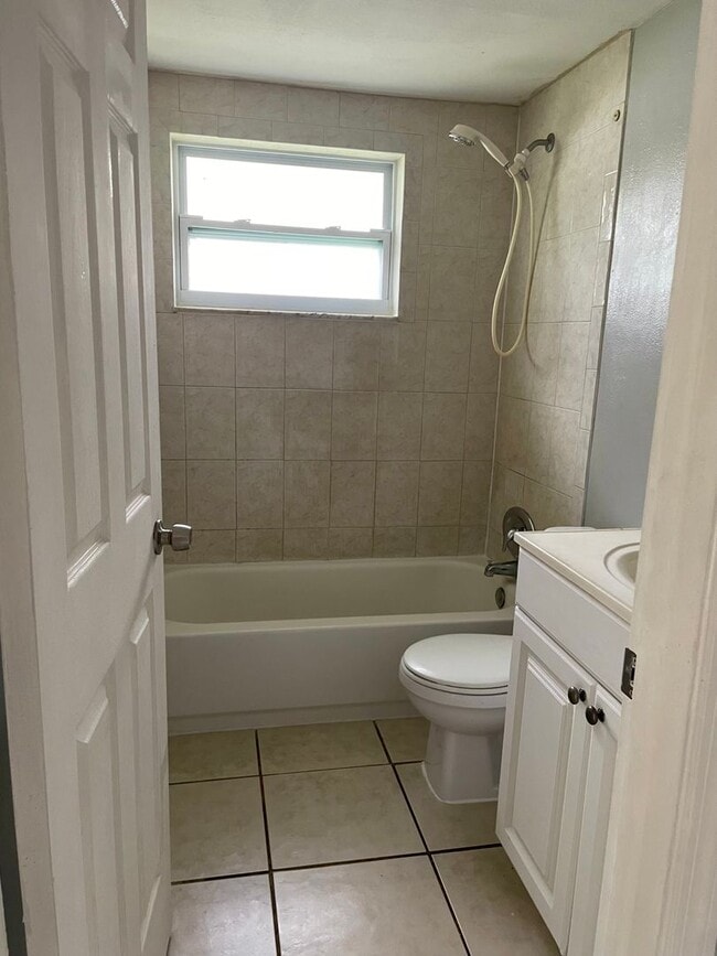 Photo - 2/1 Close to Downtown New Port Richey Unidad 6608 VAN BUREN STREET