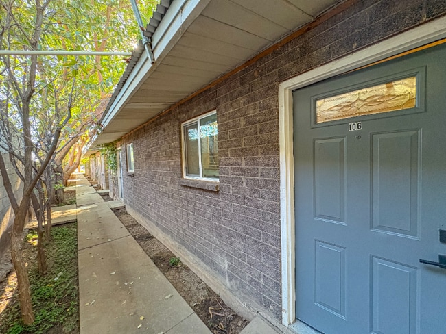 Building Photo - 2222 S Rural Rd Rental