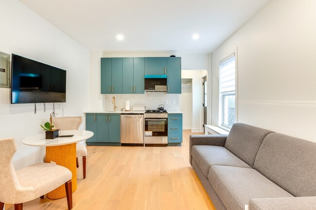 Building Photo - 1032 McLean Ave Unit ID1300407P