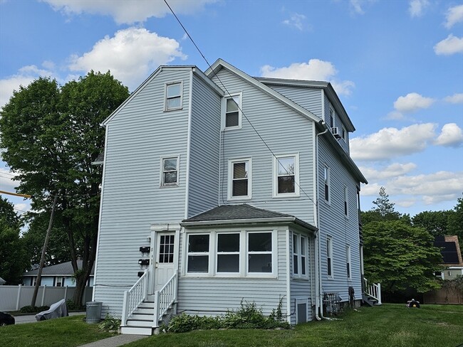 Photo - 15 Steele St Apartment Unit 1