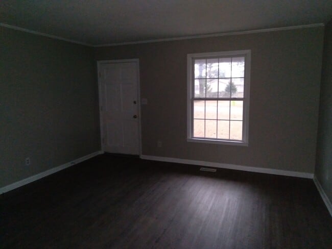 Photo - 309 Tall Pine Rd