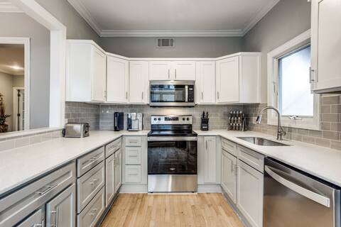 Photo - 4011 Roswell St