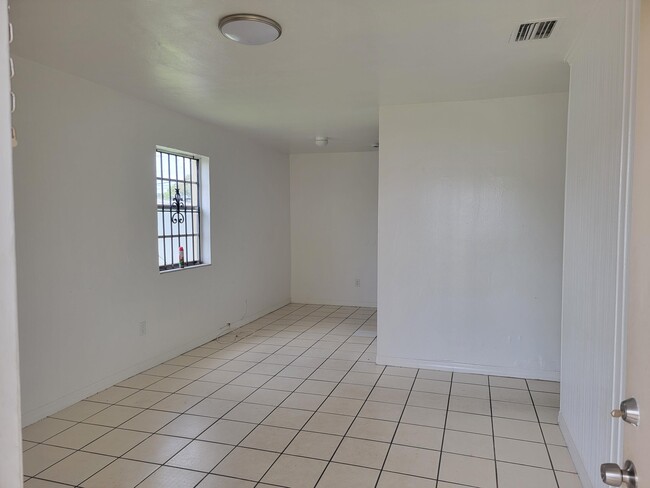Photo - 2971 NW 160th St