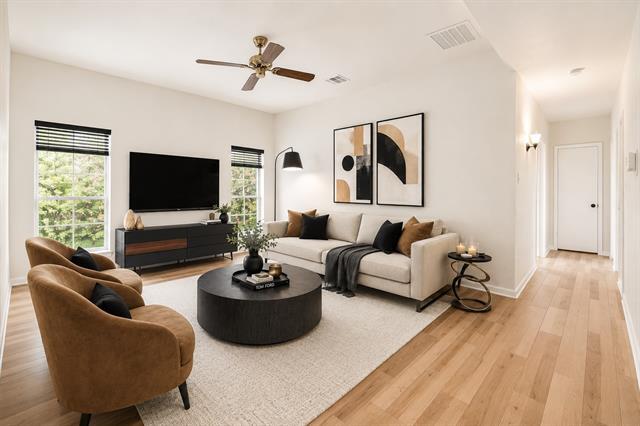 Building Photo - 10438 High Hollows Dr Unit 245