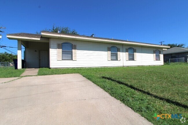 Building Photo - 1108 Georgetown Rd Rental