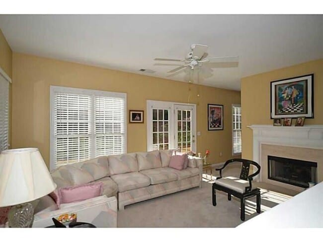 Photo - 2803 Stillwater Park Dr NE