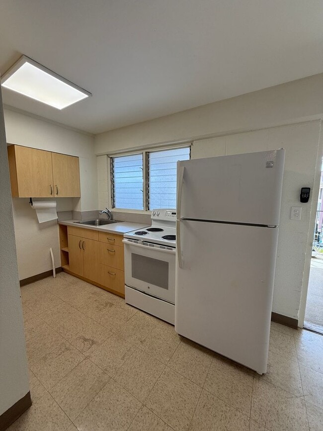 Photo - 3408 Waialae Ave Apartment Unit 3408 Waialae Avenue-  2