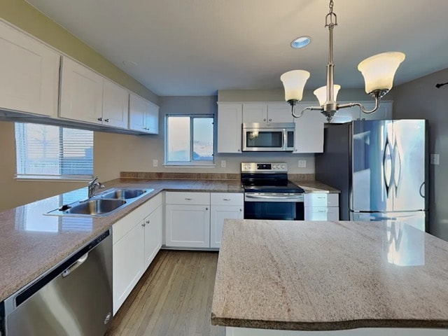 Photo - 12354 Glencoe St